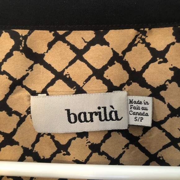 Barilà open back blouse in gold and black - Picture 3 of 3